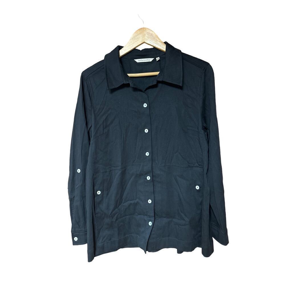 Soft Surroundings button up 2 pocket shirt with roll tab sleeves women’s size‎ M